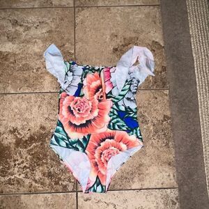 One piece swim 
